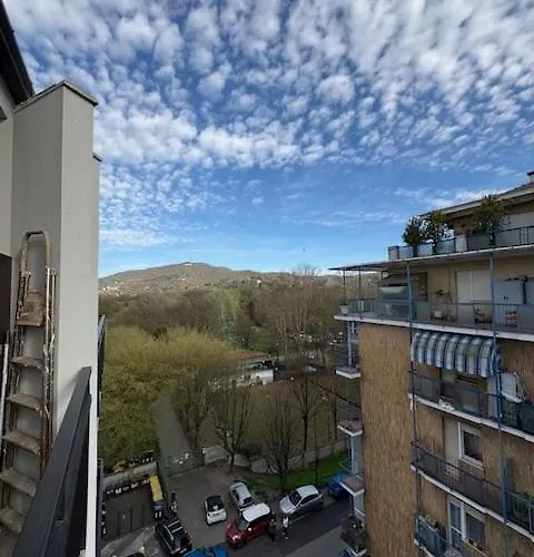 Apartment Miky House *